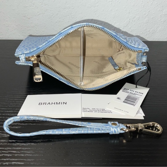 Brahmin Daisy HEAVENLY BLUE MELBOURNE Leather Wristlet Clutch NWT